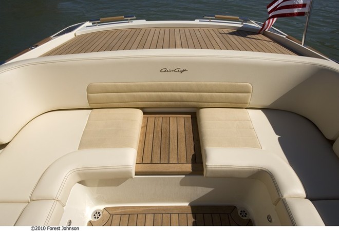 Corsair cockpit is brilliantly done,plenty of space and all the inclusions one would expect from a prestige brand. - Chris-Craft © Chris-Craft .